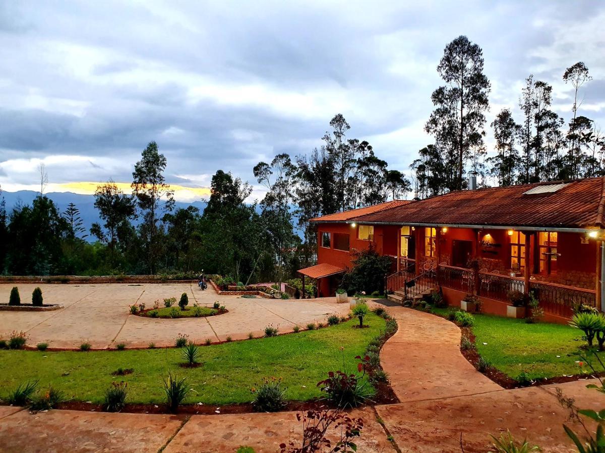 La Ensenada Hotel Chachapoyas Buitenkant foto