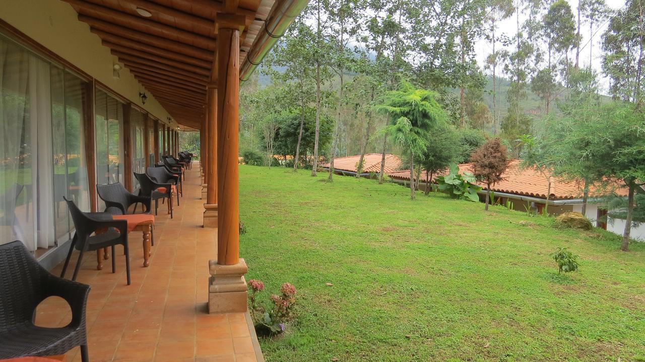 La Ensenada Hotel Chachapoyas Buitenkant foto