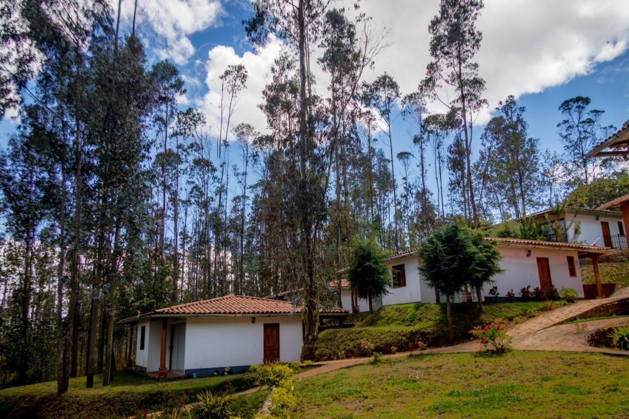 La Ensenada Hotel Chachapoyas Buitenkant foto